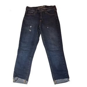 Blue distressed skinny jeans
